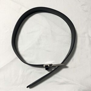 OOBE Geniune Leather Black Belt with Buckle 36” Long Size Medium NWOT Everyday